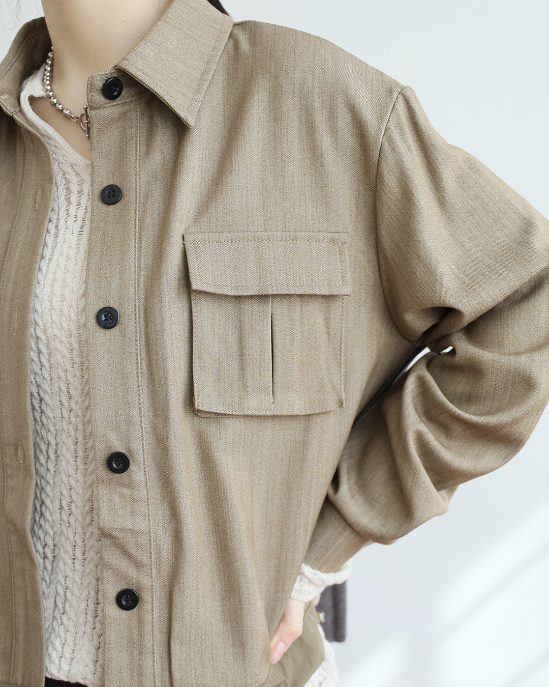 Pleated Back Shirt (2 colors)