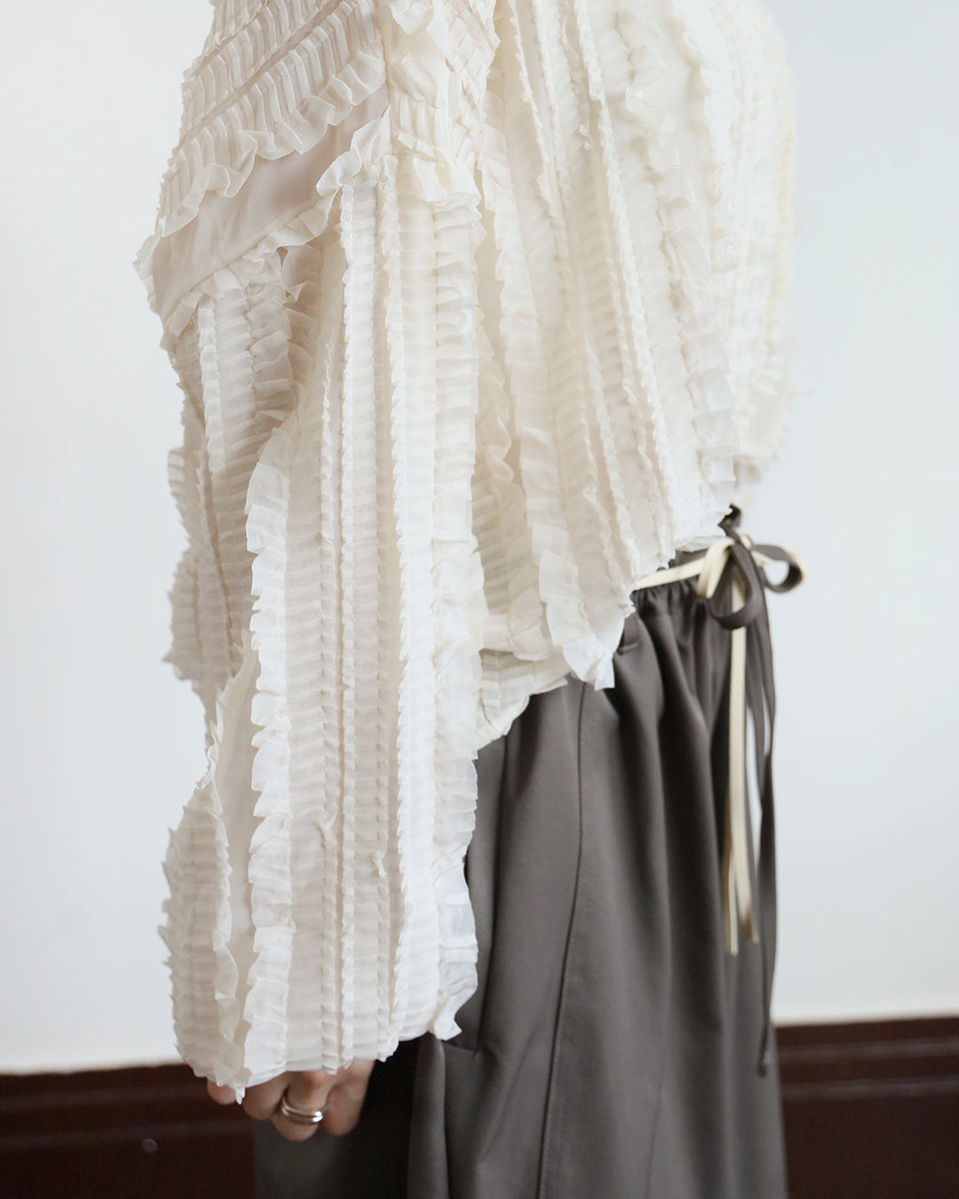Pleated Trim Top (2 color)