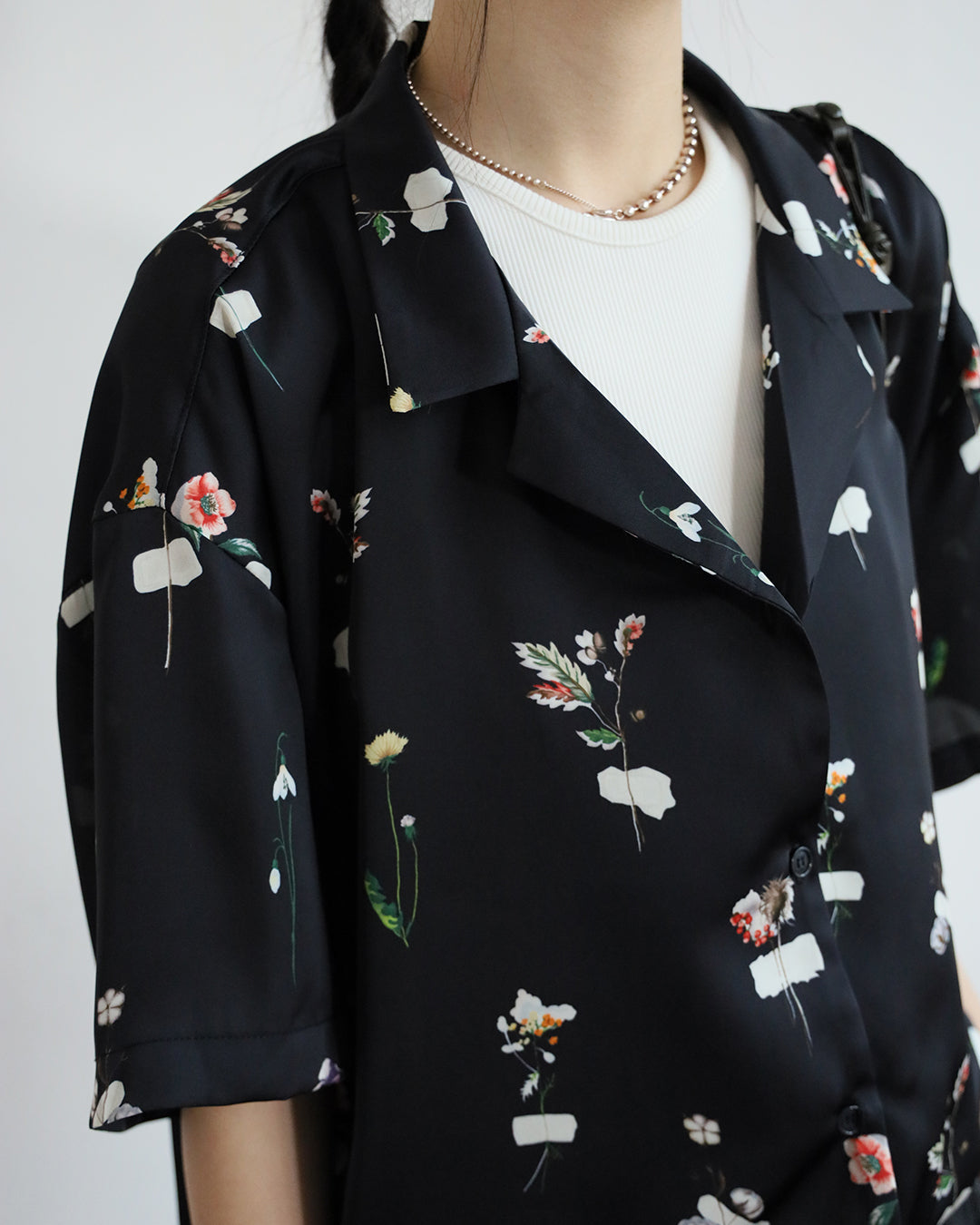 Silky Floral Shirt (2 colors)