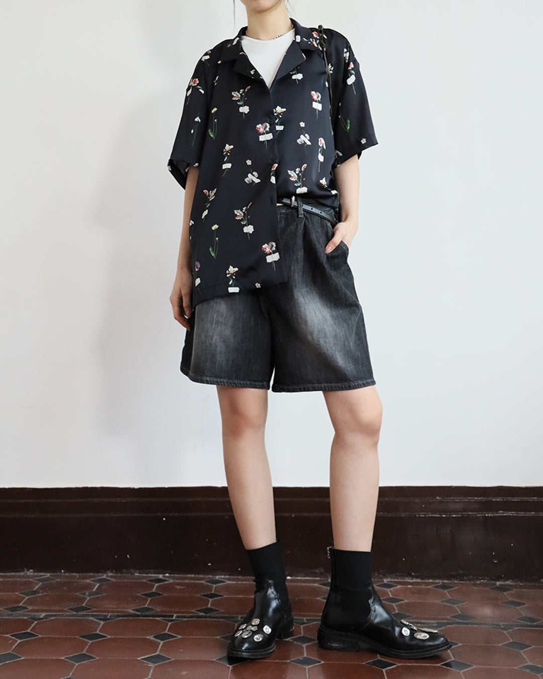 Silky Floral Shirt (2 colors)