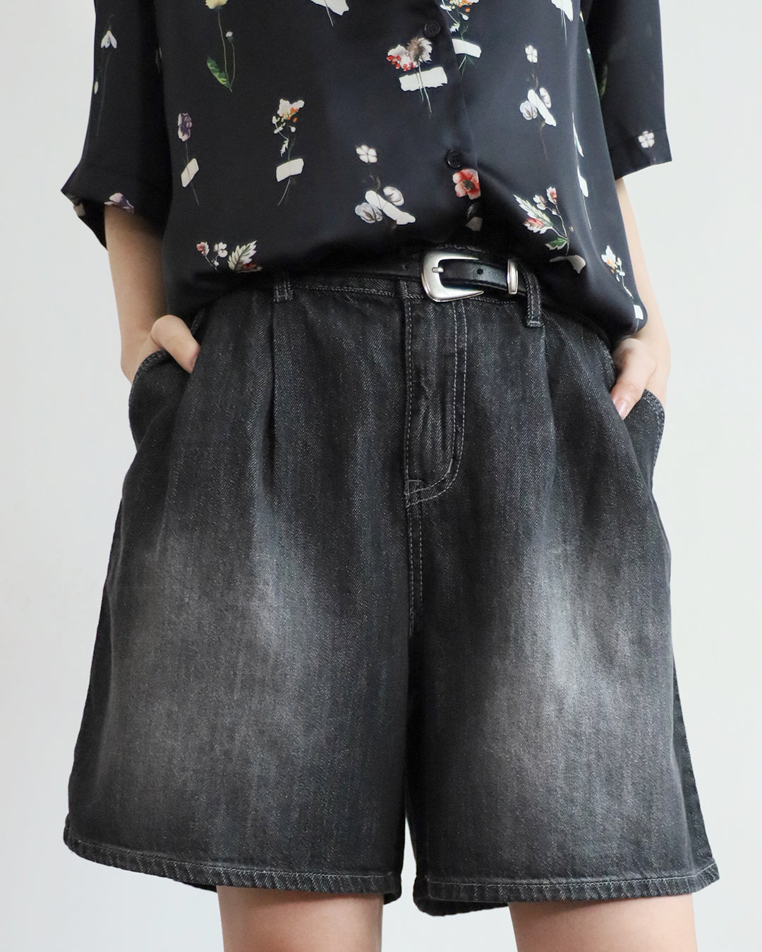 Summer Denim Shorts (2 Colors | Size S -L)