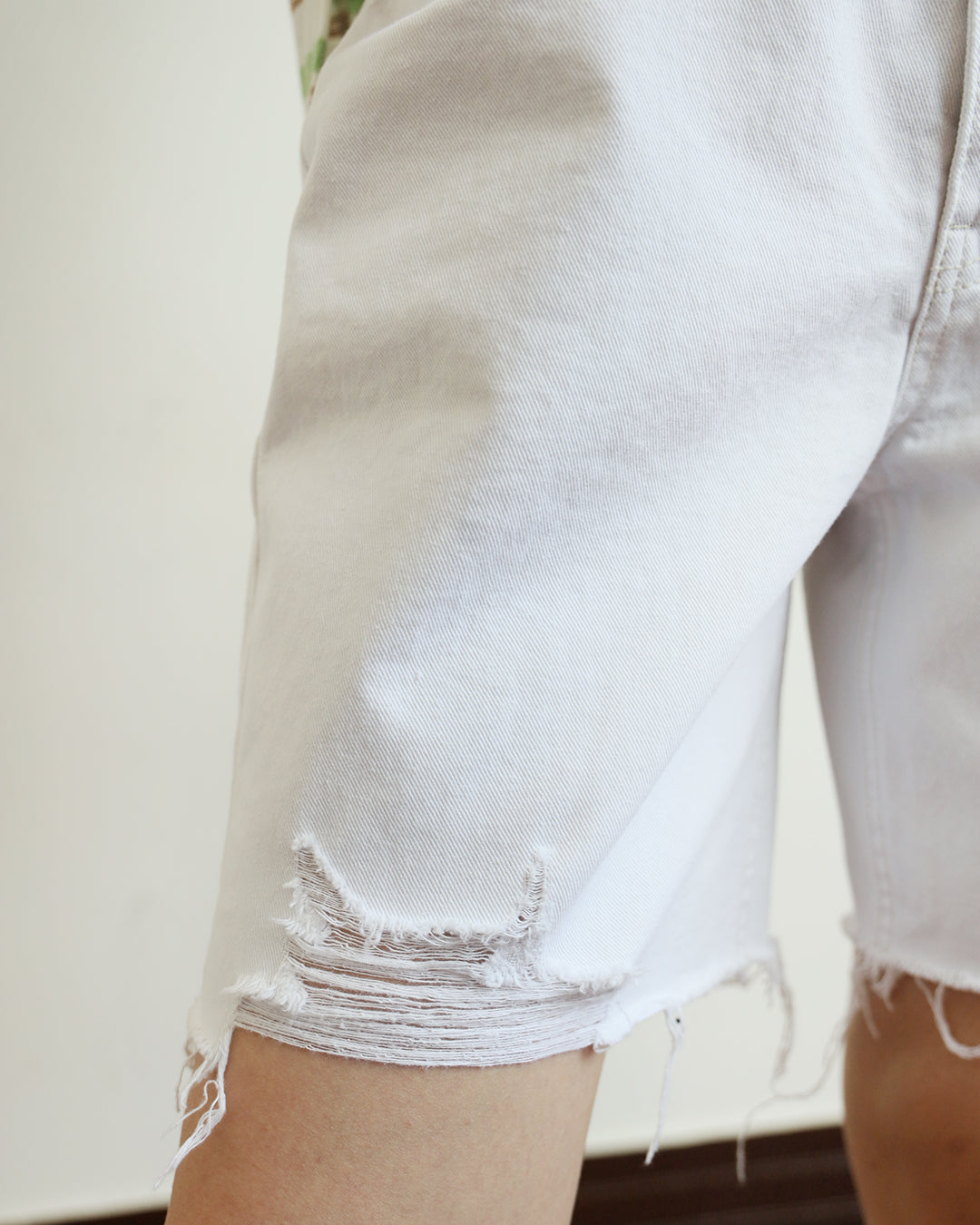 Ripped Denim Shorts (2 Colors | Size S - XL)