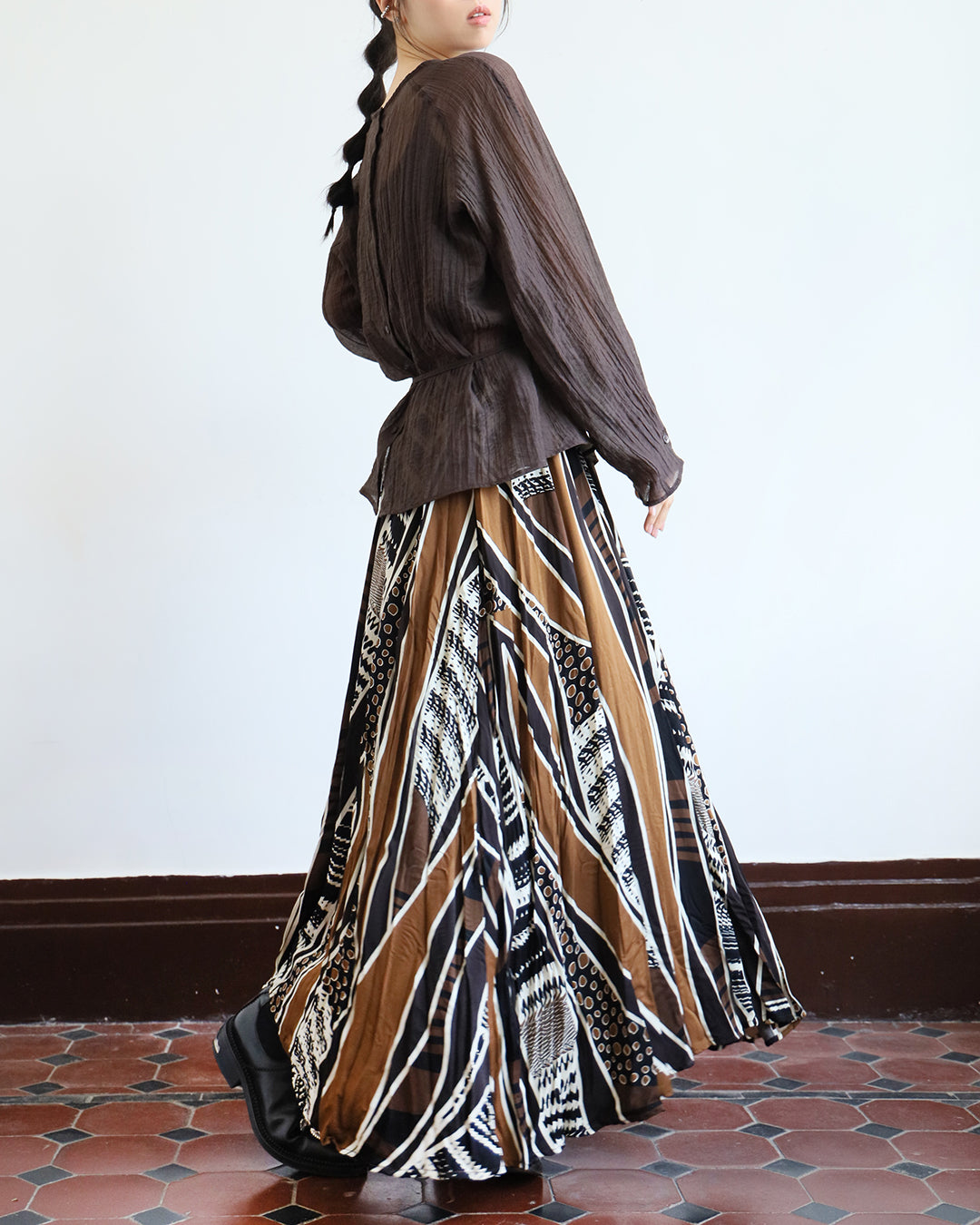 Crinkle Fabric Blouse w/ Belt