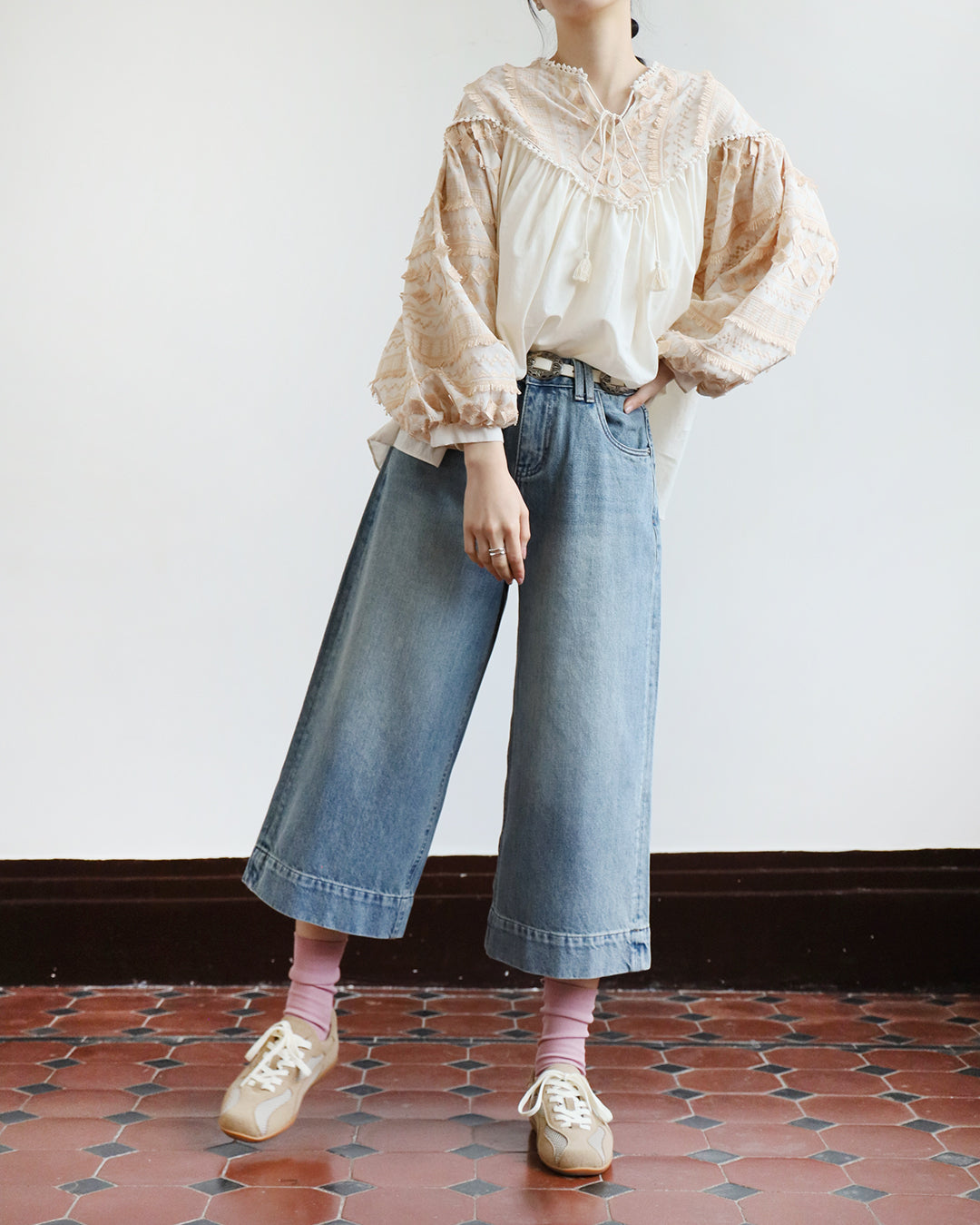 Embroidery Swing Top (2 color)
