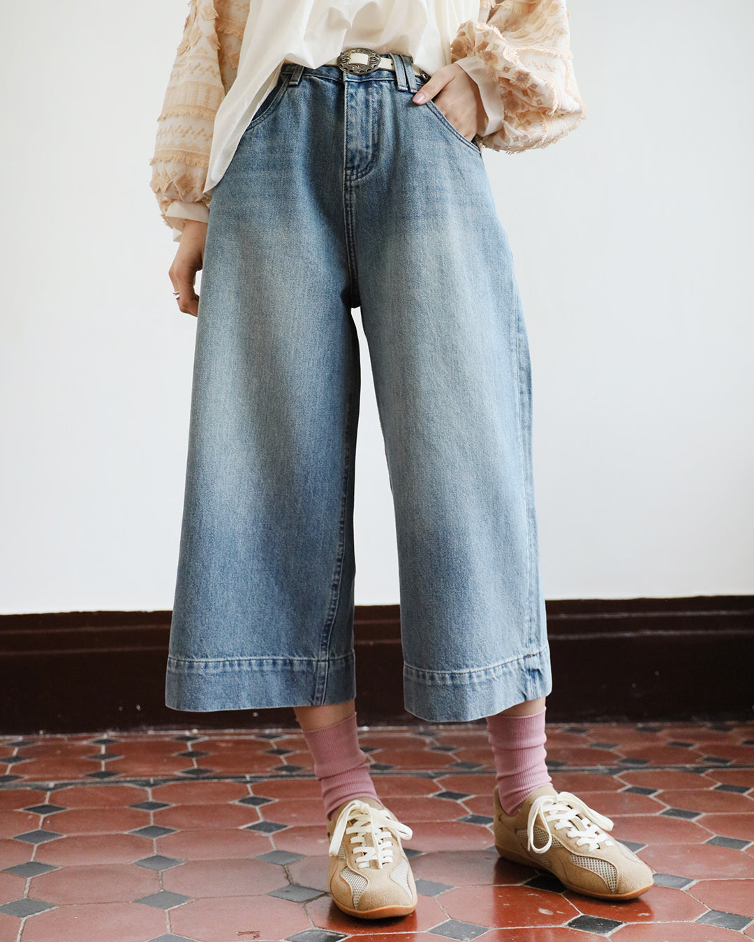 Cropped Wide Leg Jeans (Size S-XL)