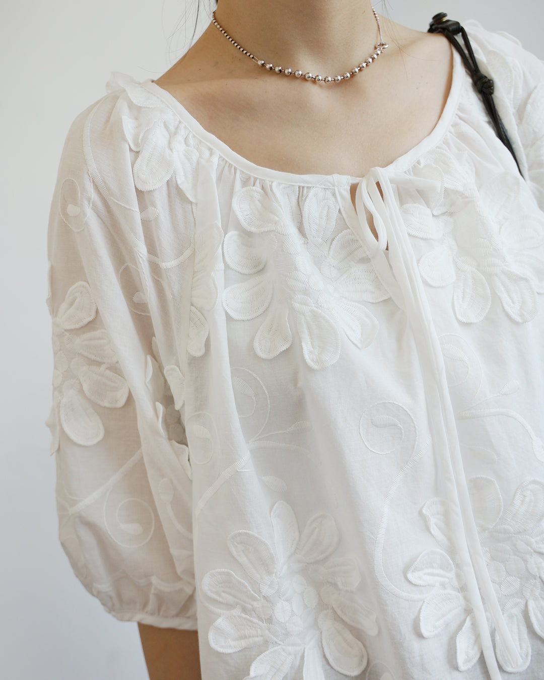 Tie Collar Embroidered Blouse