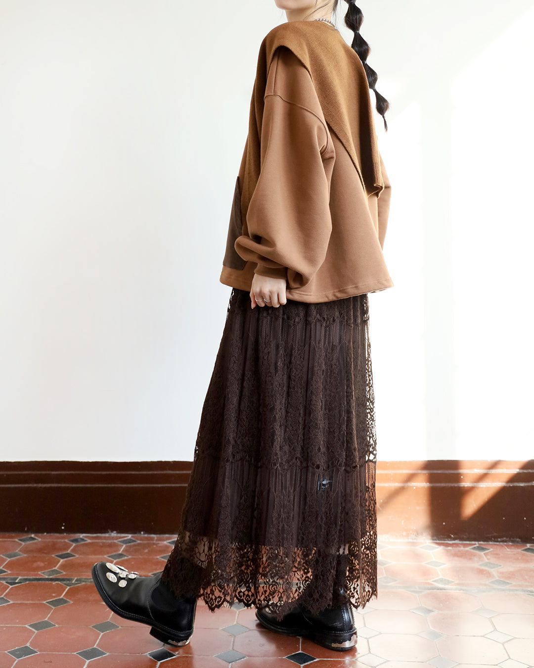 Reversible Lace Layer Pleated Skirt