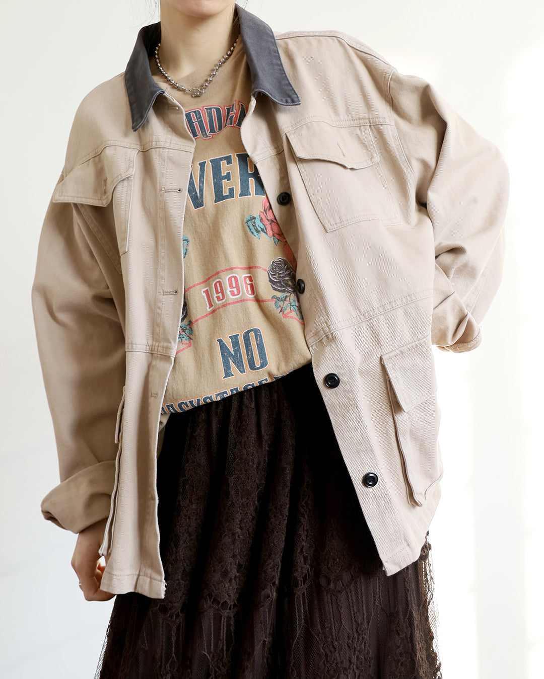 Contrast Collar Pockets Jacket