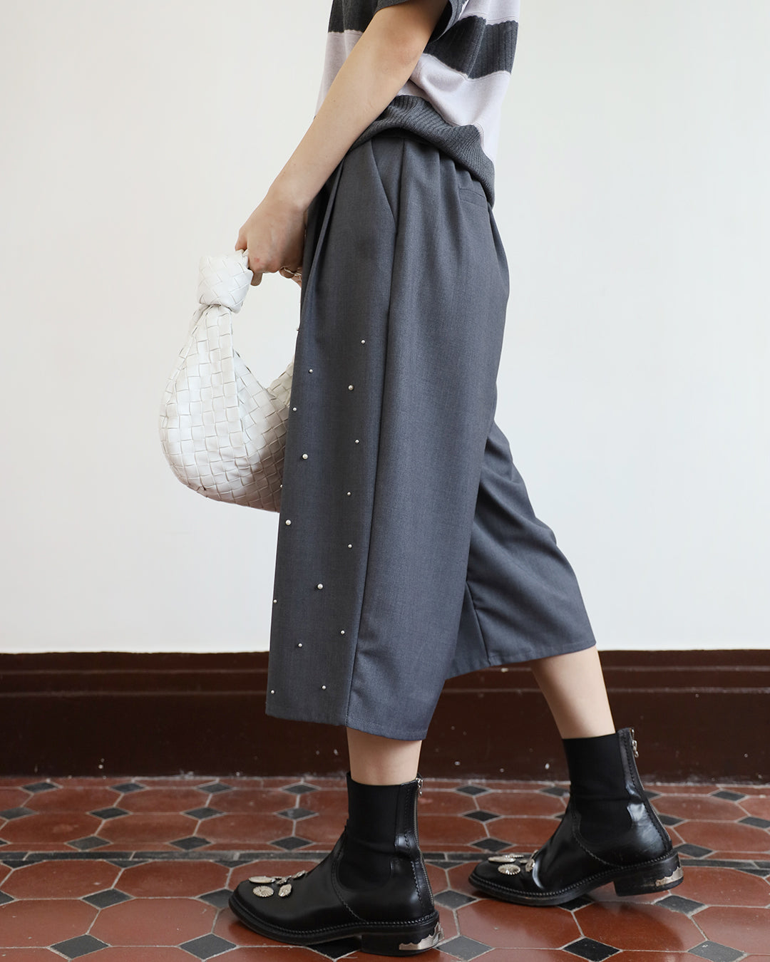 Pearl-Embellished Cropped Pants