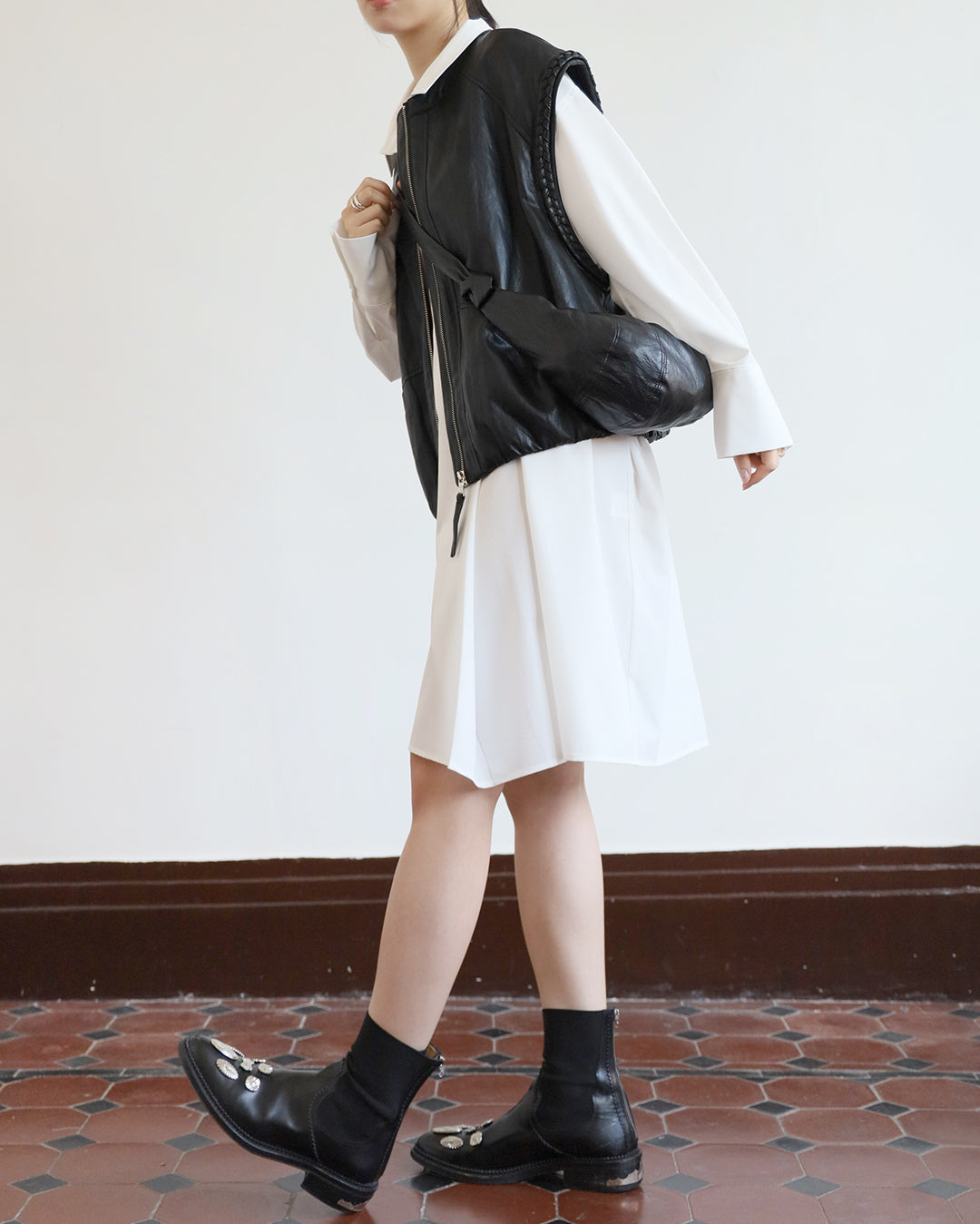Braid Trim Faux Leather Vest (2 color)