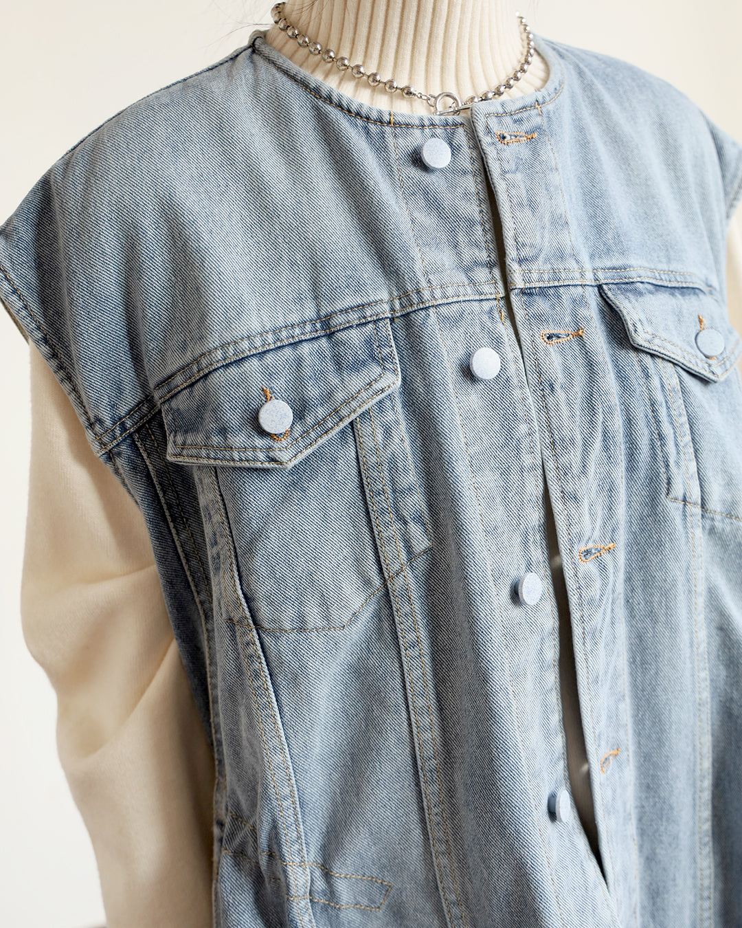 Peplum Hem Denim Vest (2 colors)