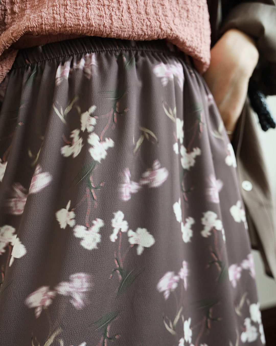 Floral Pencil Skirt (2 colors)