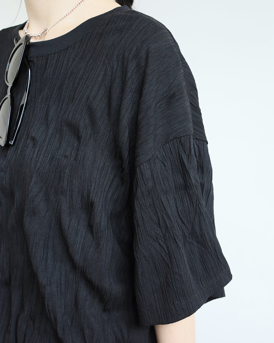 Relaxed Crinkle Fabric Top (2 colors)