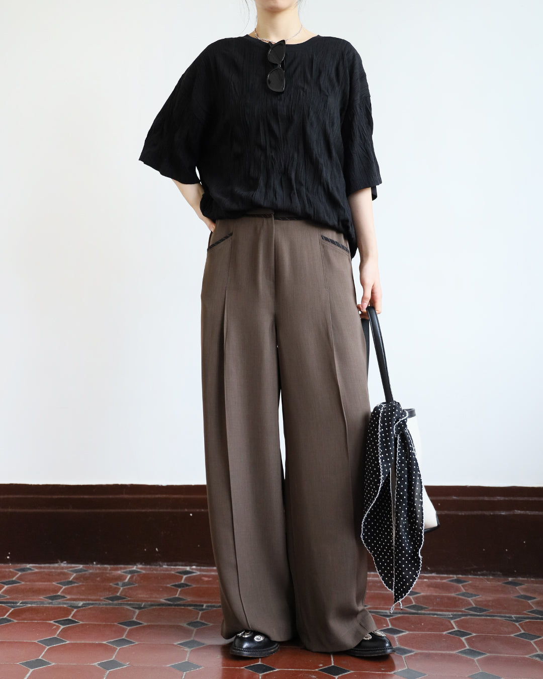 Relaxed Crinkle Fabric Top (2 colors)
