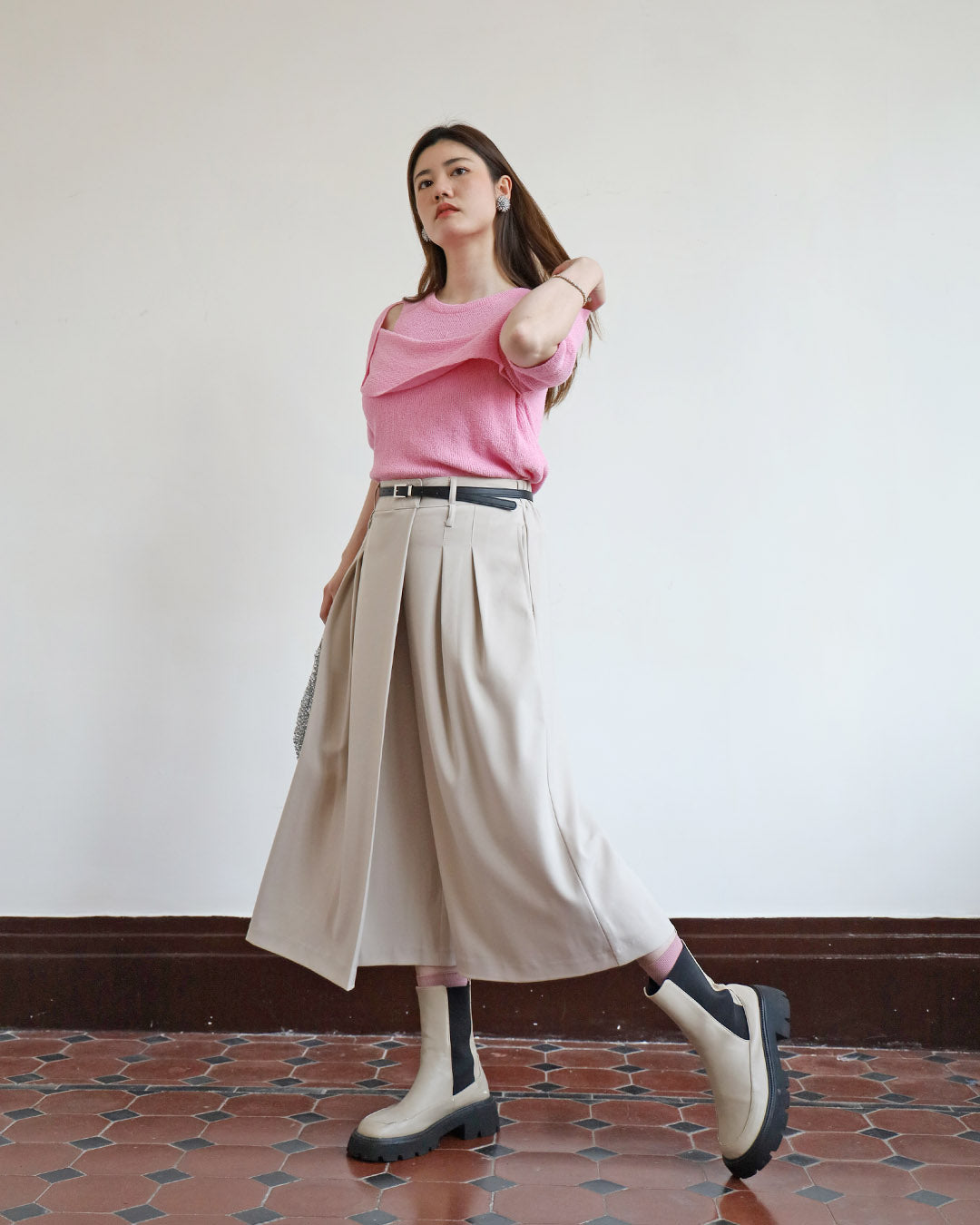 Front Flap Cropped Culottes w/ Belt  (2 colors) (Size S - L)