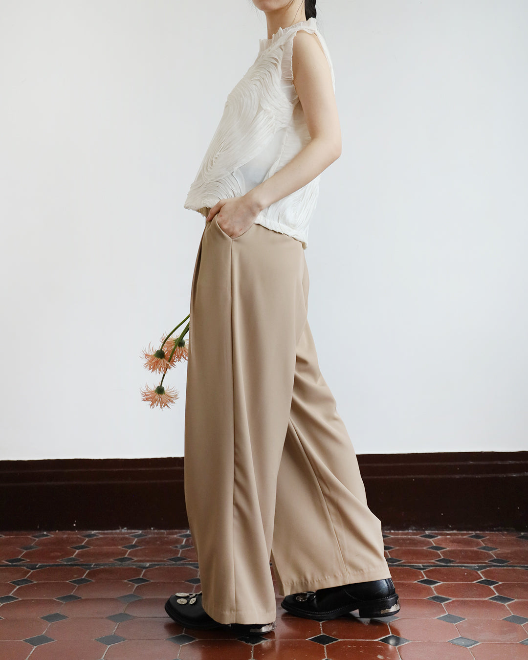 Wide-Leg Pleated Trousers (3 colors | Size S-XXL)