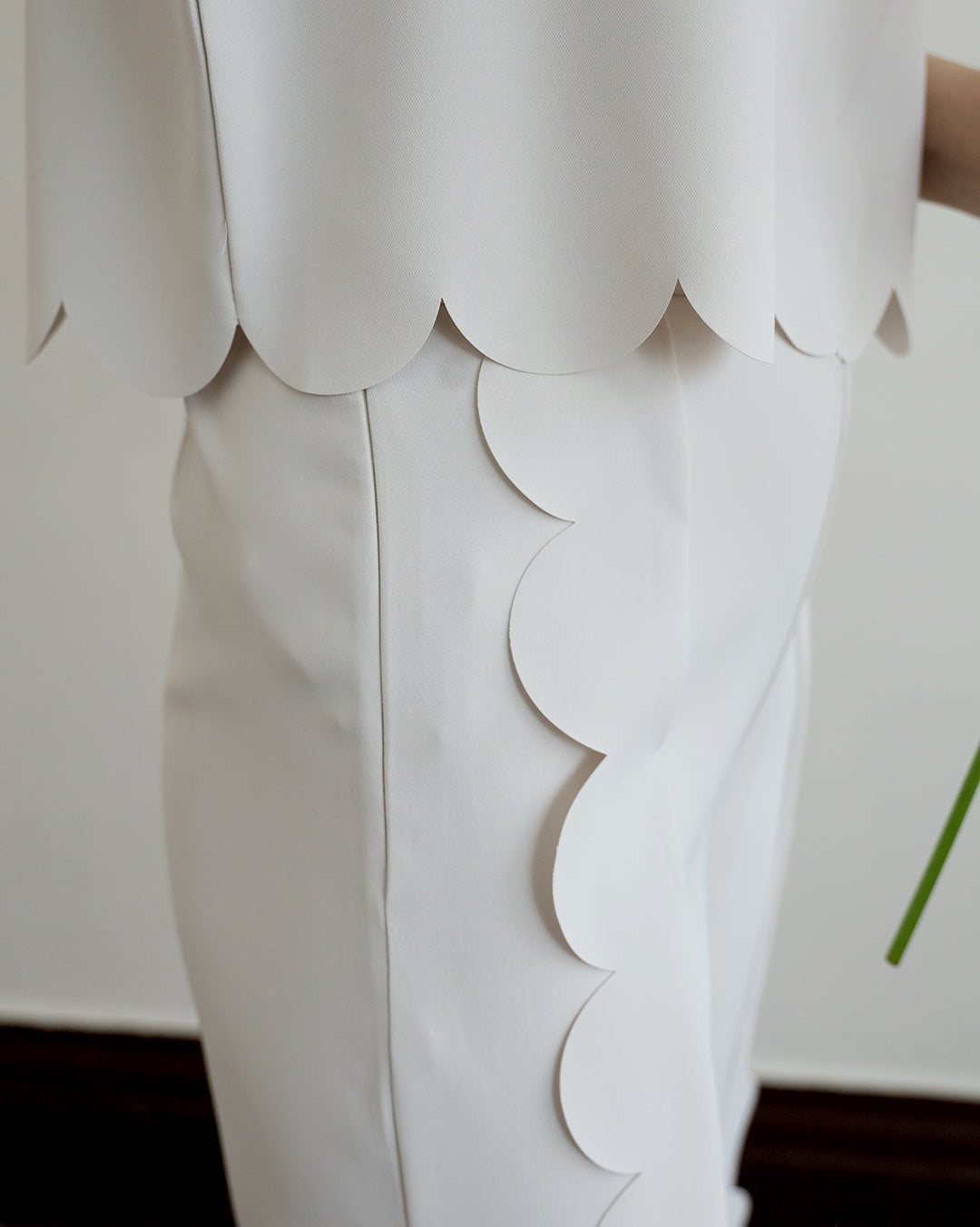 Petal Vest + Pants (set) (2 color)