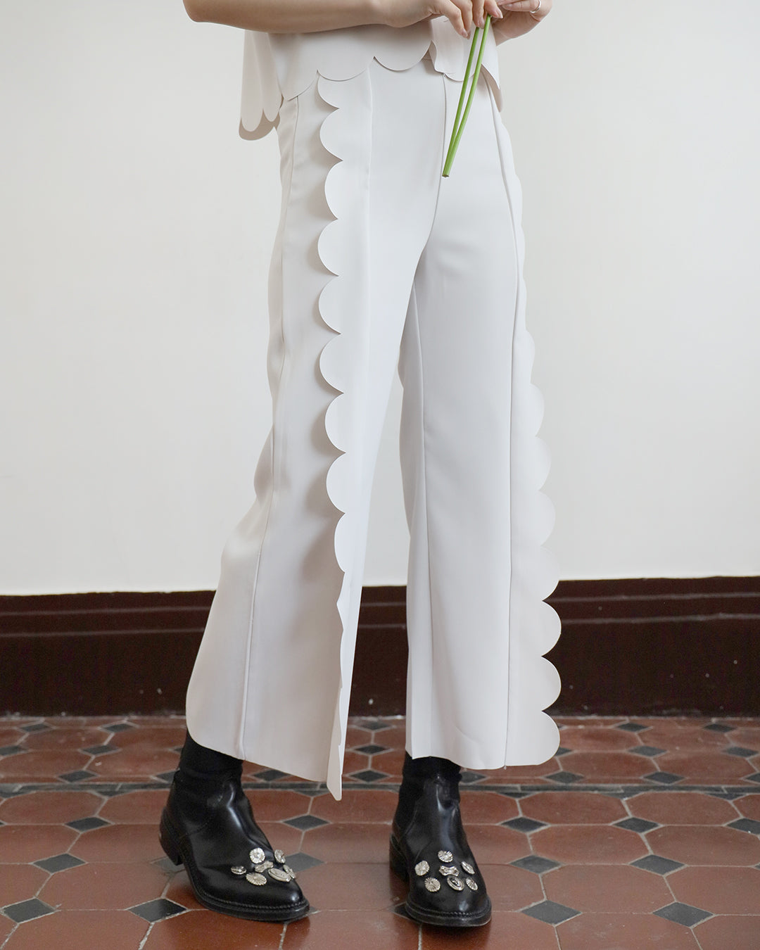 Petal Vest + Pants (set) (2 color)