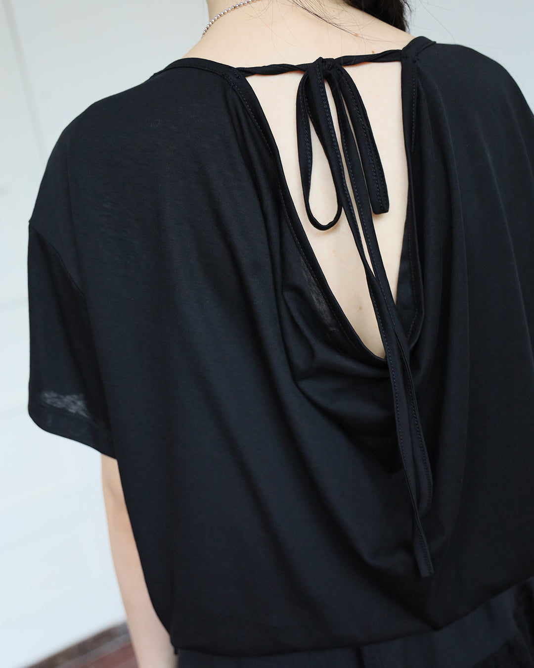Back Cutout Tie-Neck Tee