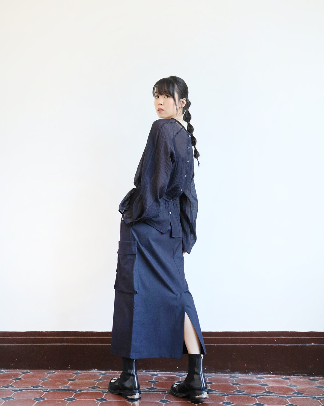 Crinkle Fabric Blouse w/ Belt