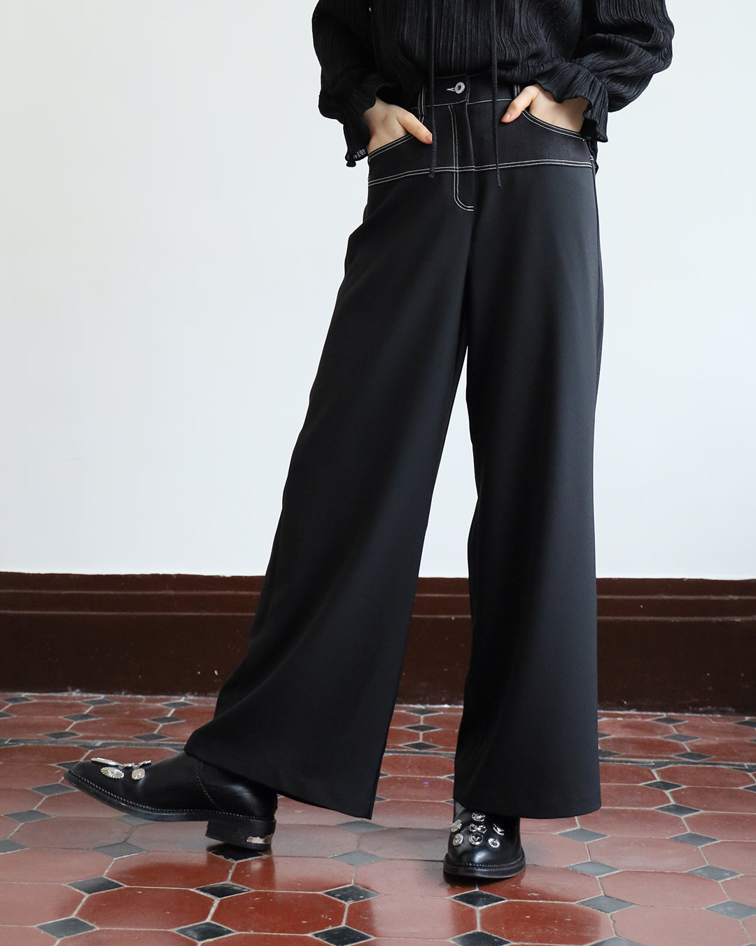 Mix Fabric Denim Pants (Black - Size S)