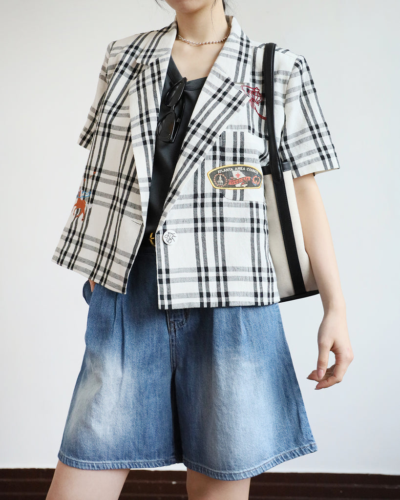 Embroidered Blazer with Badges (2 Colors)