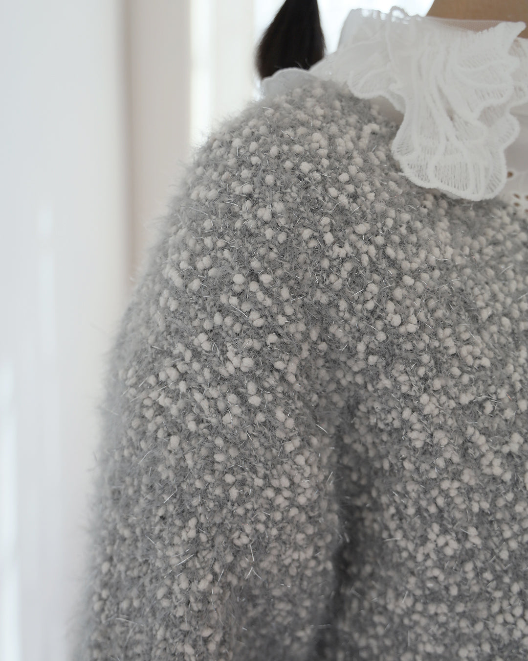 Embroidery Floral Collar Blouse