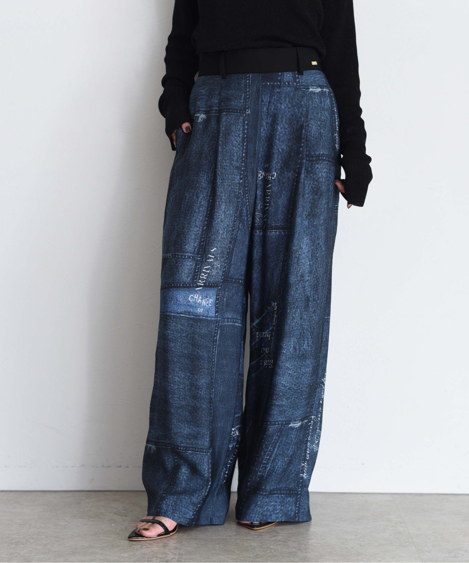 JAPAN BRAND - Fake Denim Printed Pants (2 Colors)