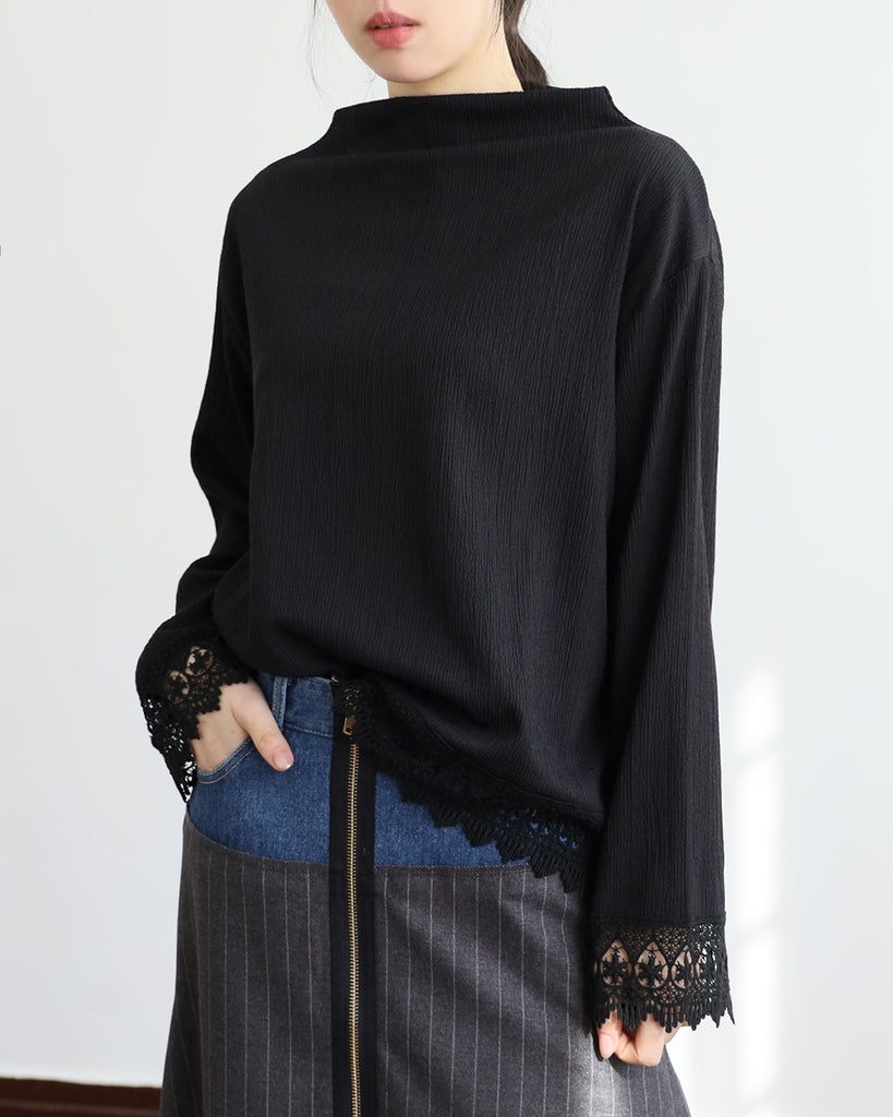 Crochet Hem Top (2 colors)