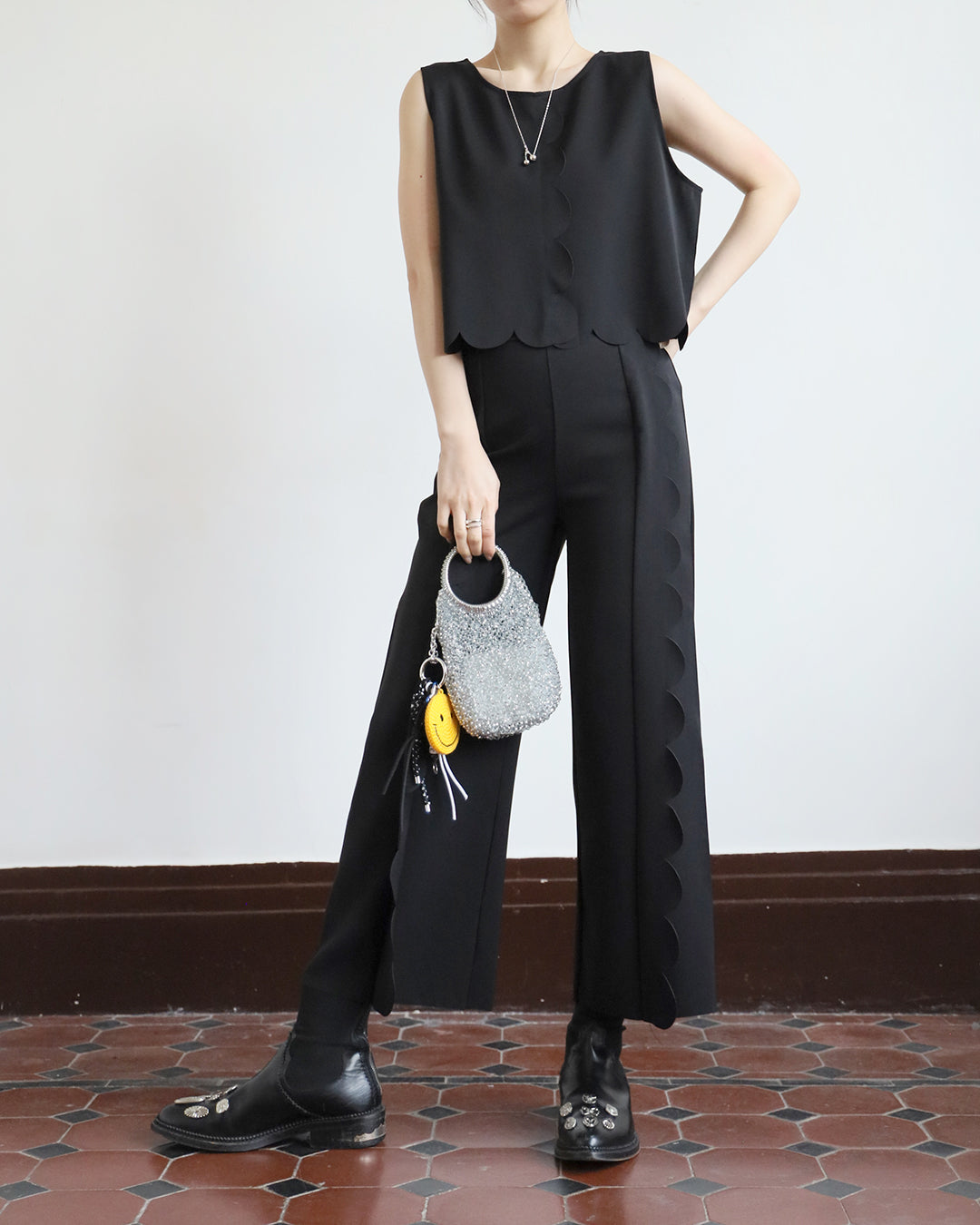 Petal Vest + Pants (set) (2 color)
