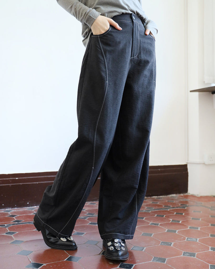 Contrast Stitch Ballon Pants