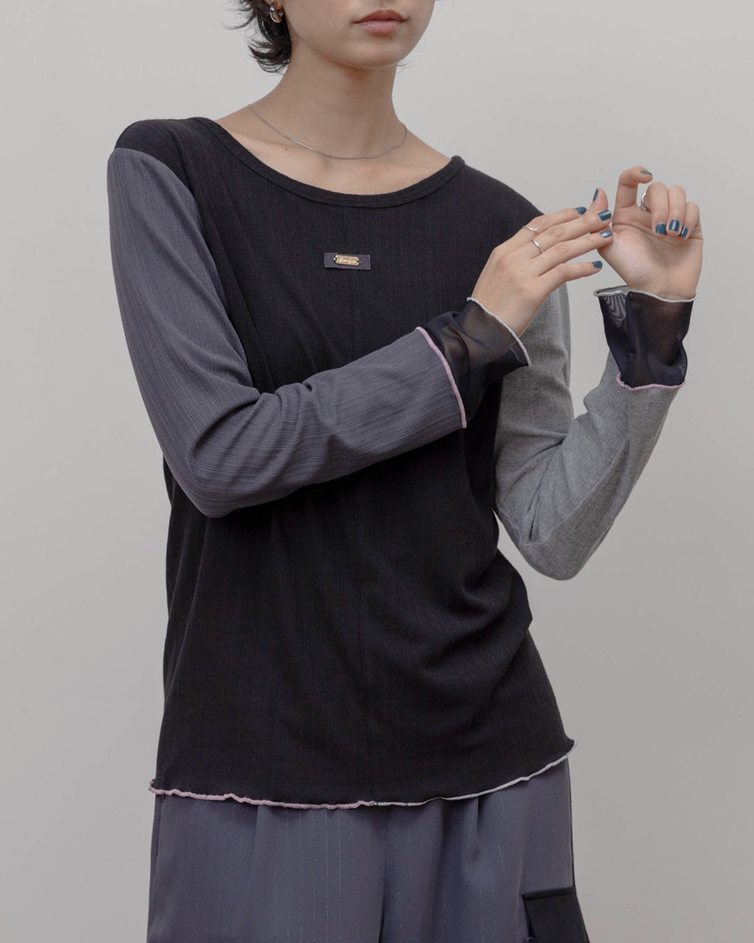 JAPAN BRAND - Mesh Cuff Color Block Top