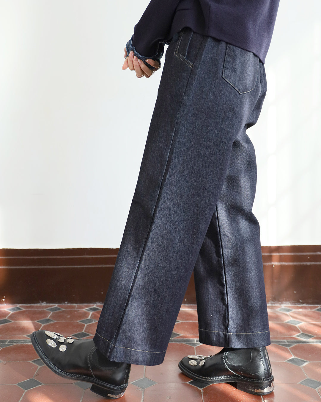 Button Details Jeans (Size S-XL)