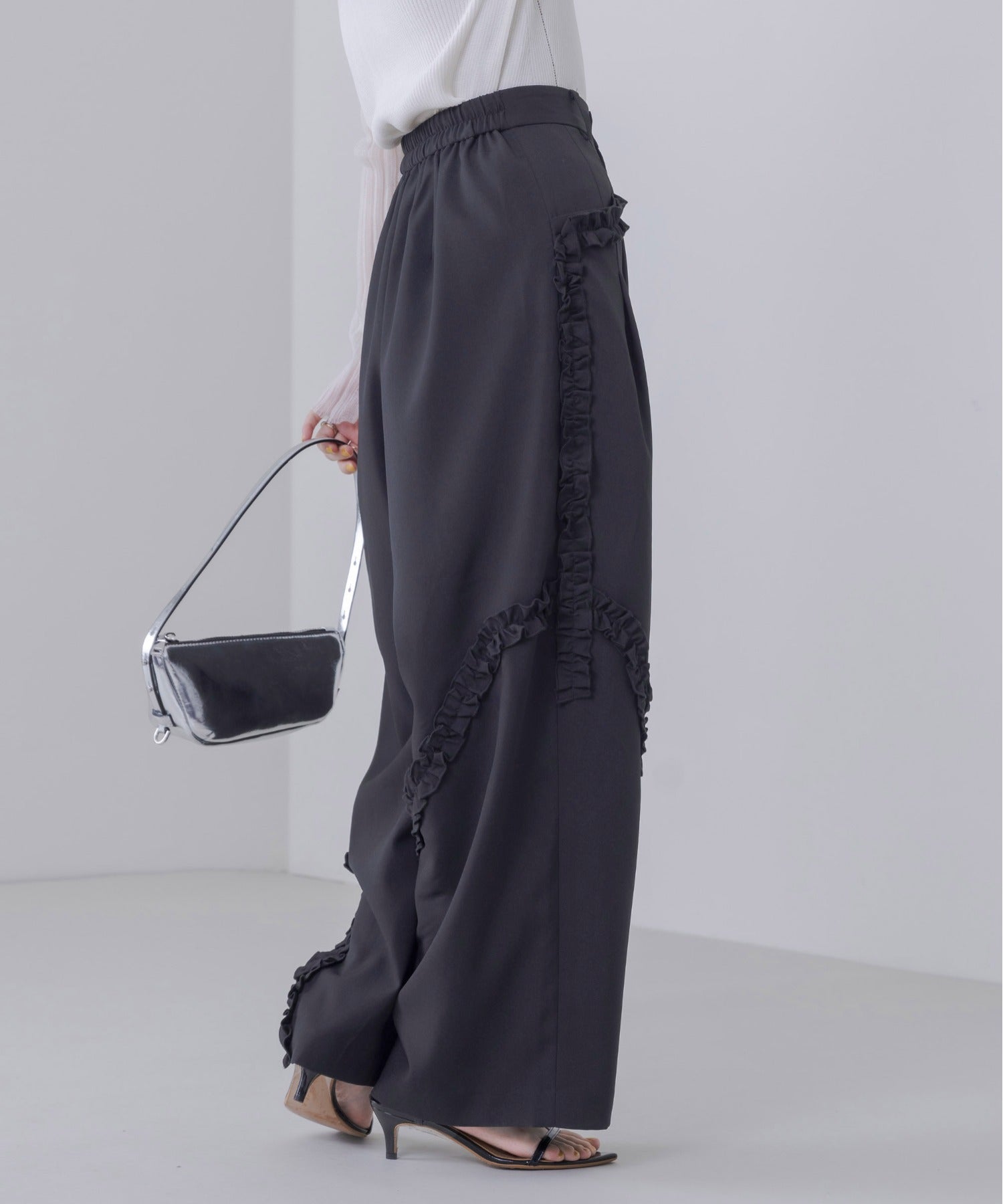 JAPAN BRAND - Ruffle Trimmed Pants (2 Colors)