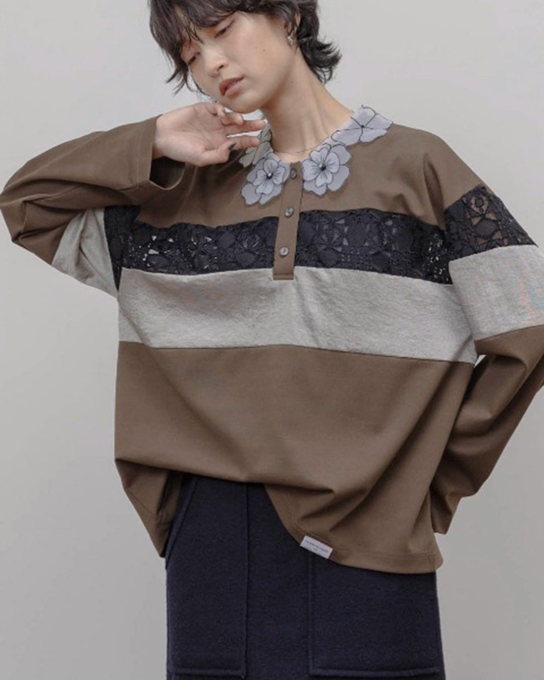 JAPAN BRAND - Floral Collar Lace Inserted Polo Shirt (2 Colors)