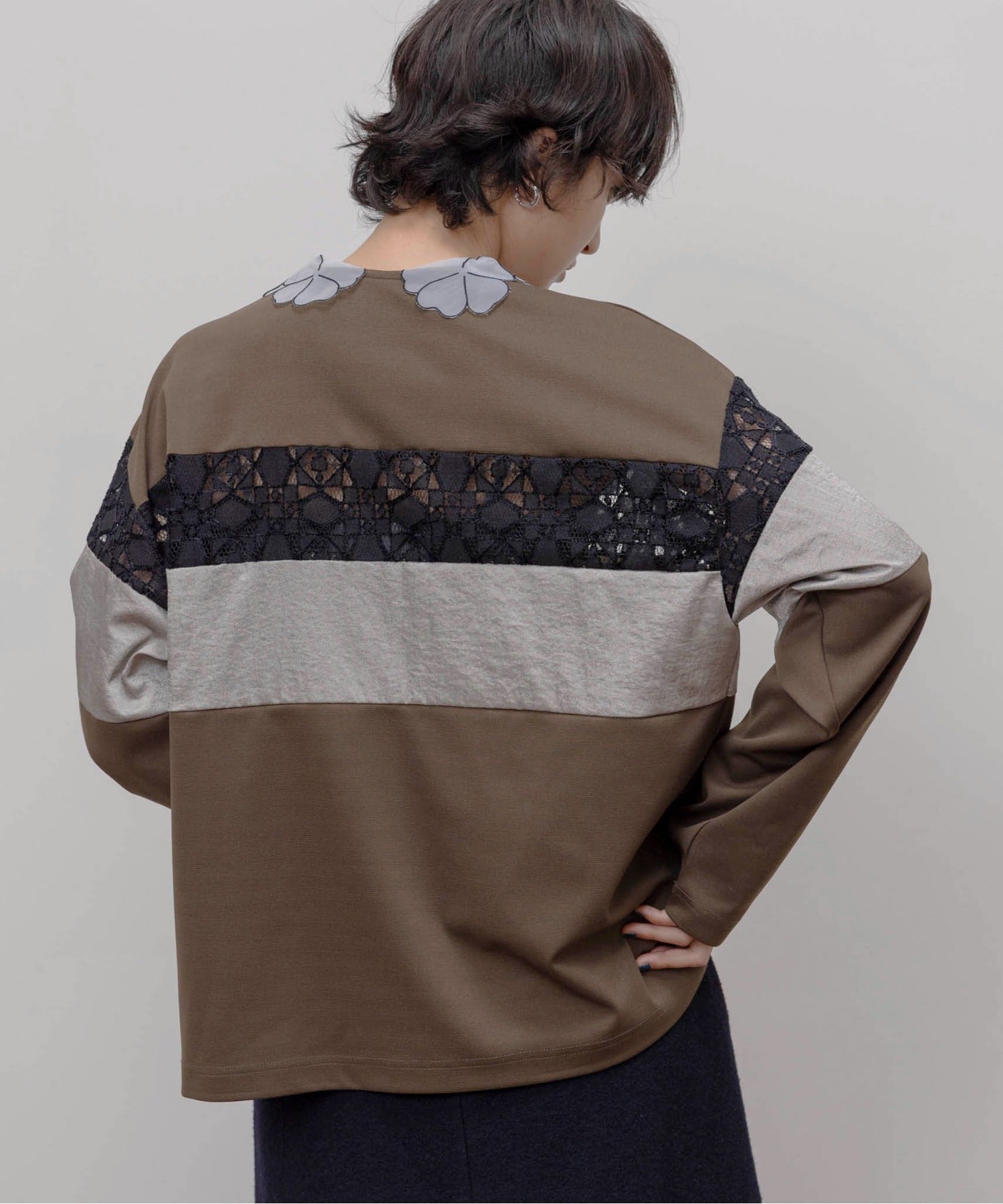 JAPAN BRAND - Floral Collar Lace Inserted Polo Shirt (2 Colors)