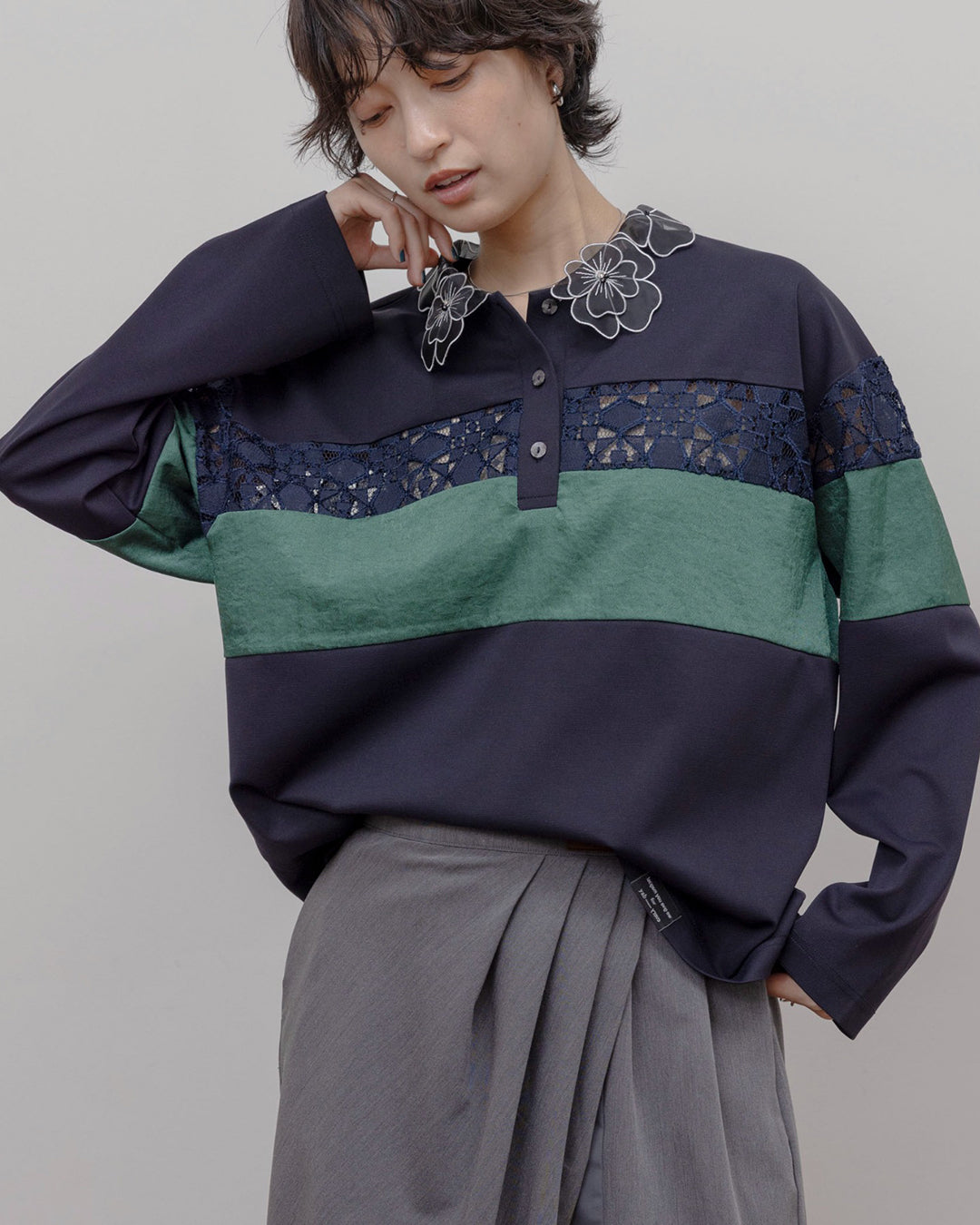 JAPAN BRAND - Floral Collar Lace Inserted Polo Shirt (2 Colors)