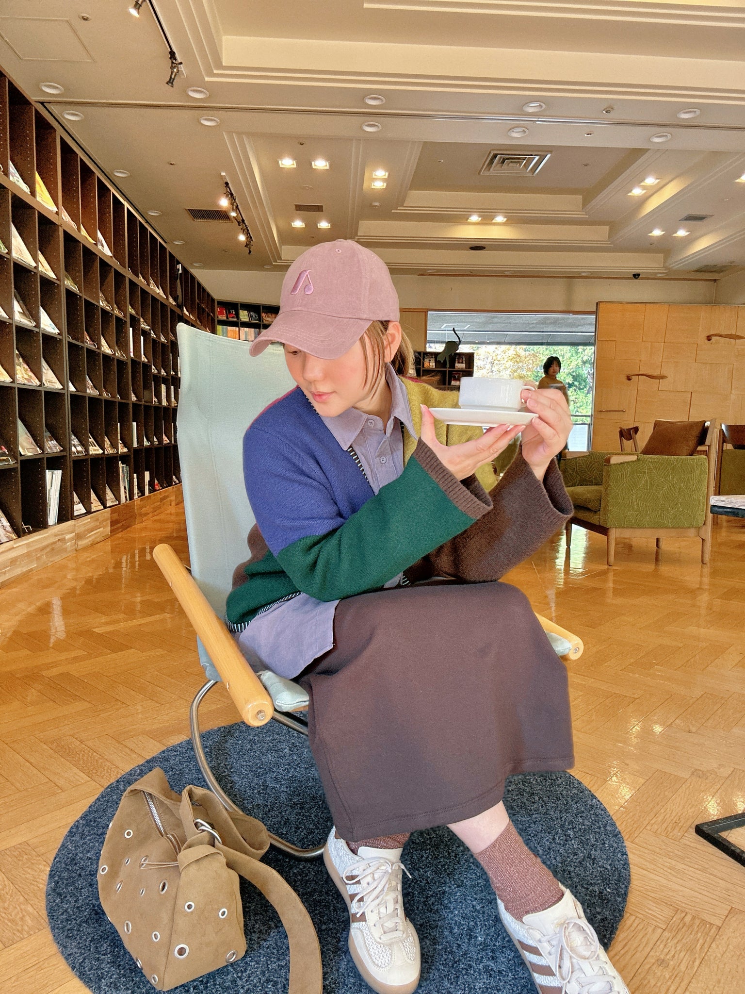 Faux Suede Eyelet Bag (3 color)