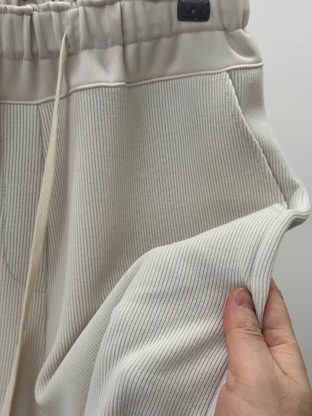 Relaxed Drawstring Pants (4 color)