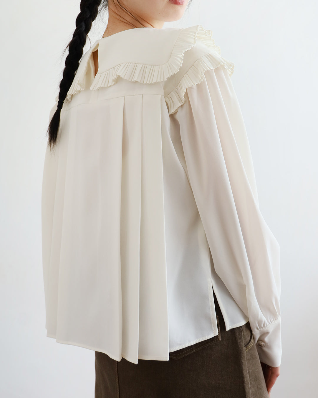 Ruffle Trimmed Pleated Top (2 Colors)