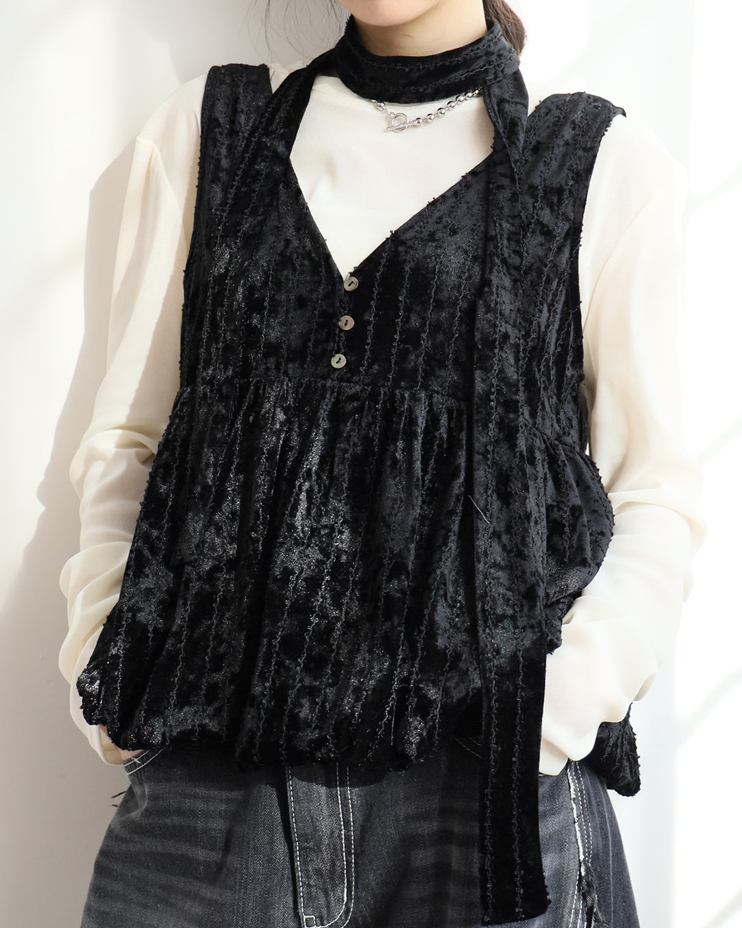 Basic Top + Velvet Peplum Hem Top (Set) (2 colors)