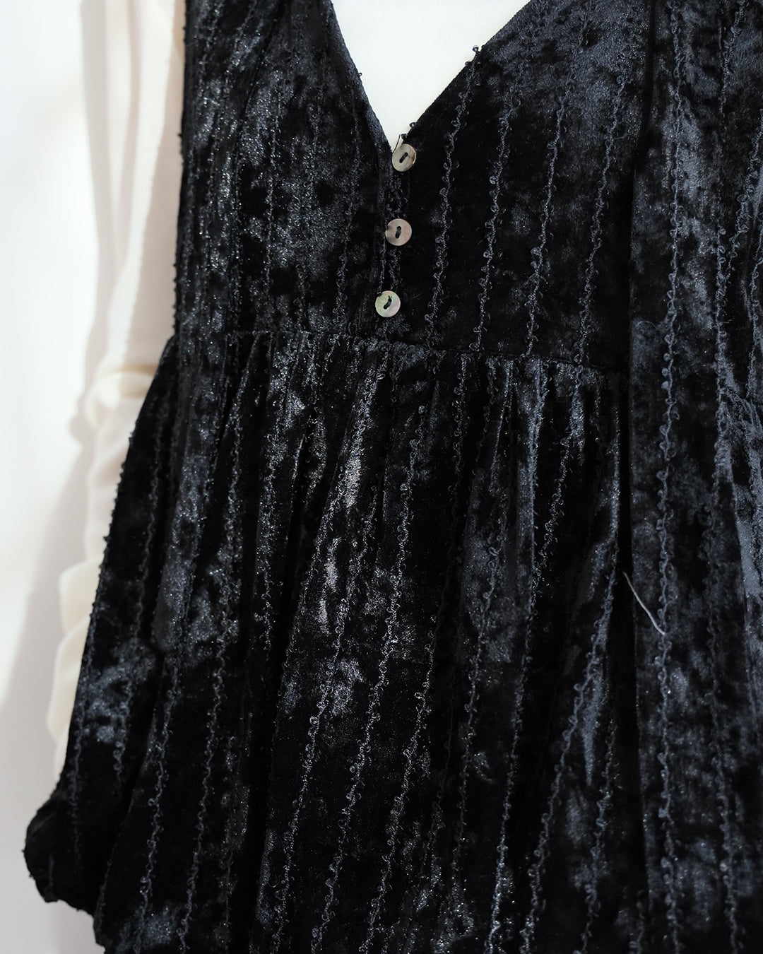 Basic Top + Velvet Peplum Hem Top (Set) (2 colors)