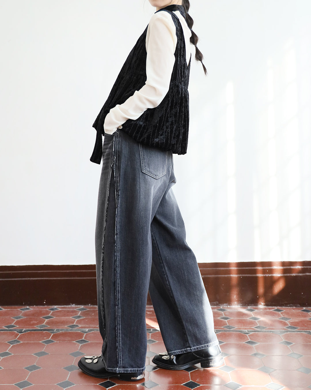 Basic Top + Velvet Peplum Hem Top (Set) (2 colors)