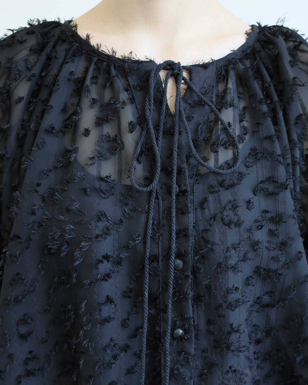 Tie Collar Texture Fabric Top (2 color)