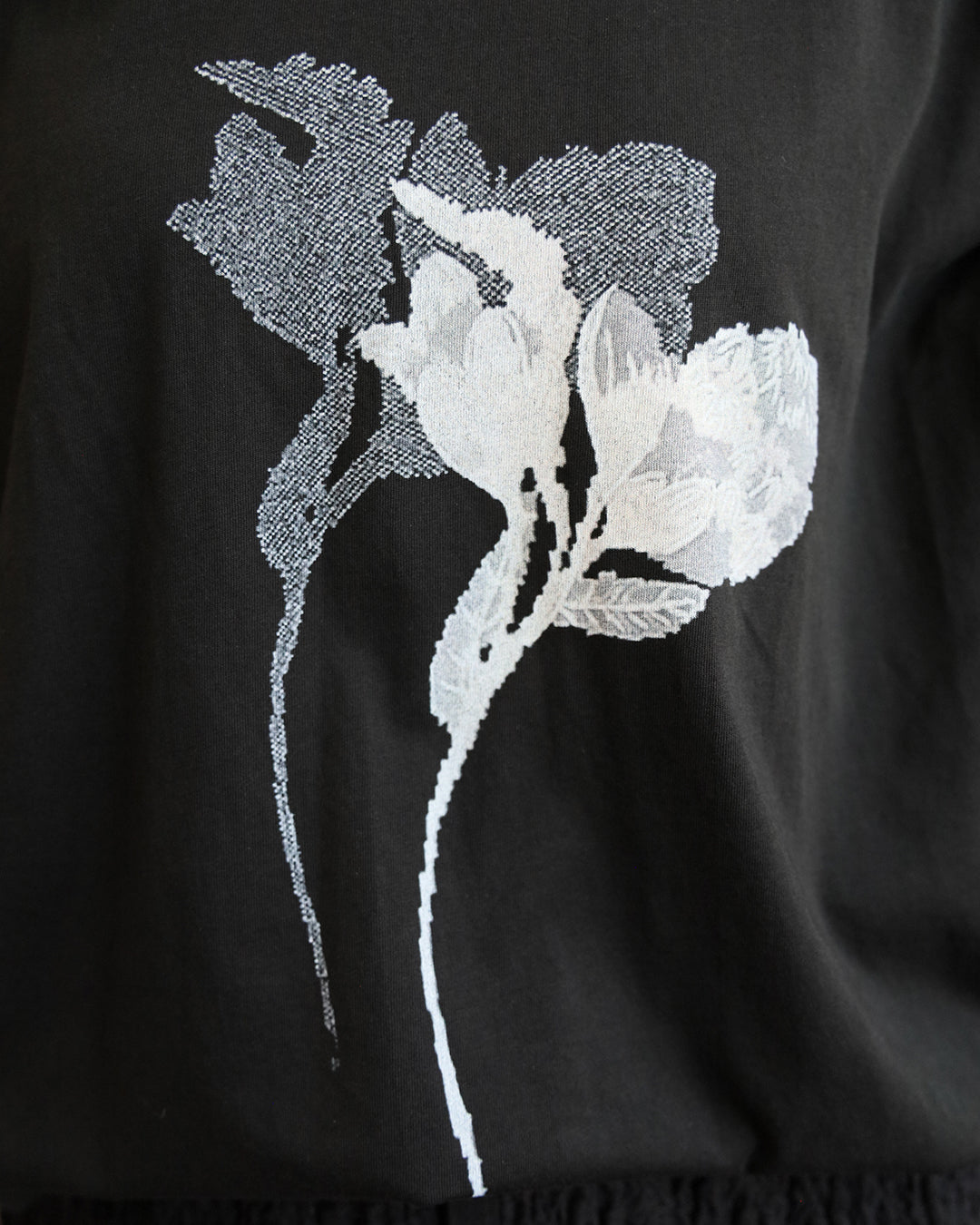 Lace Hem Floral Tee