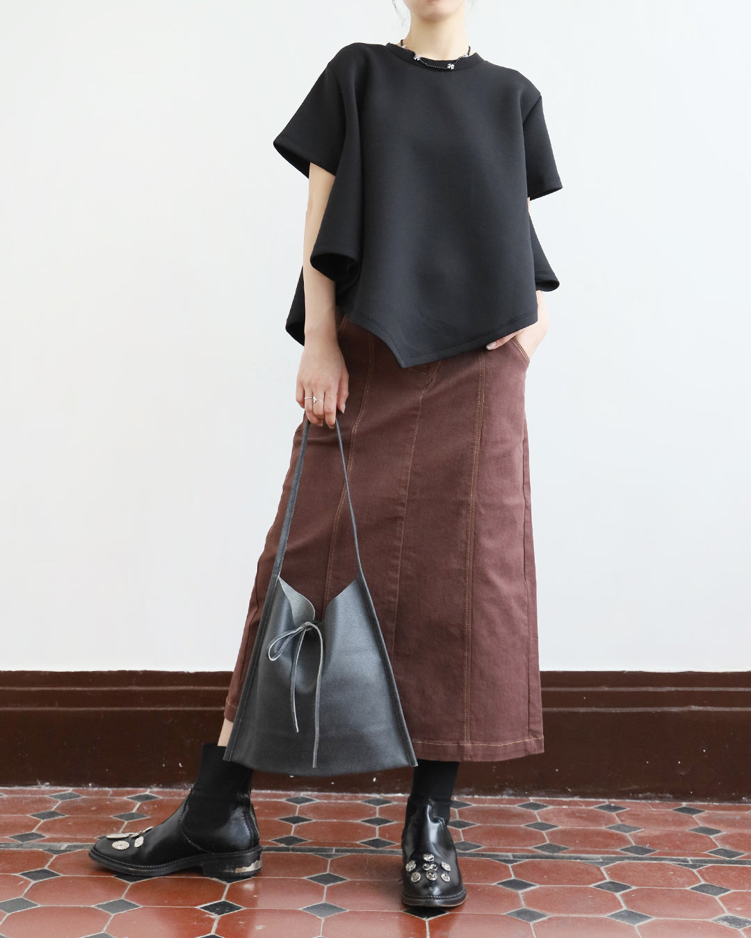Leather Tote (7-Col.) 直播留言 "totebag" 即可以"代購價" $499 選購