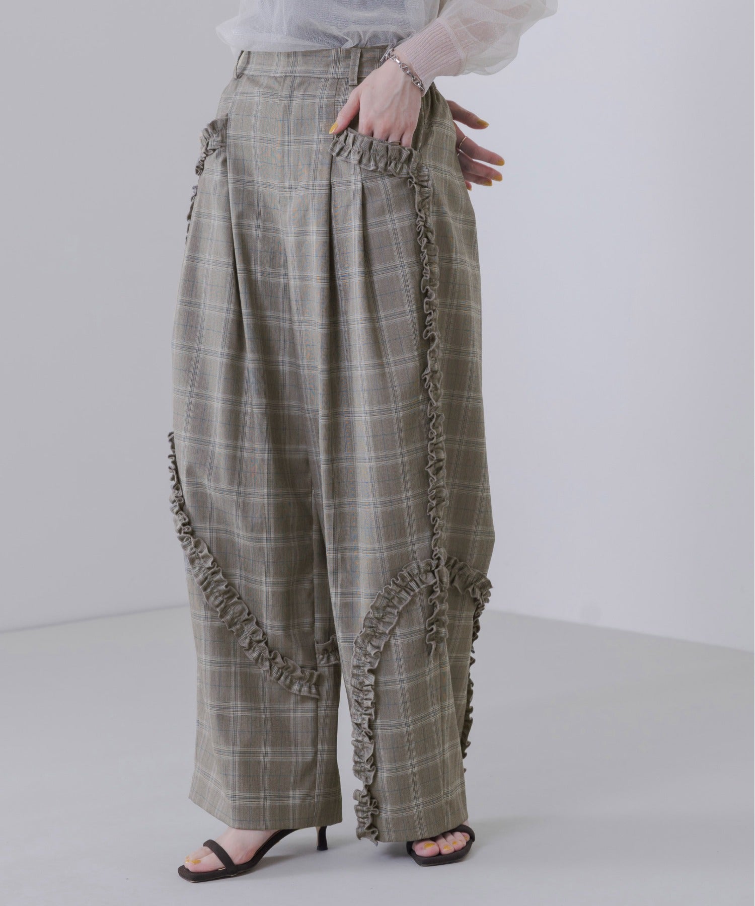 JAPAN BRAND - Ruffle Trimmed Pants (2 Colors)
