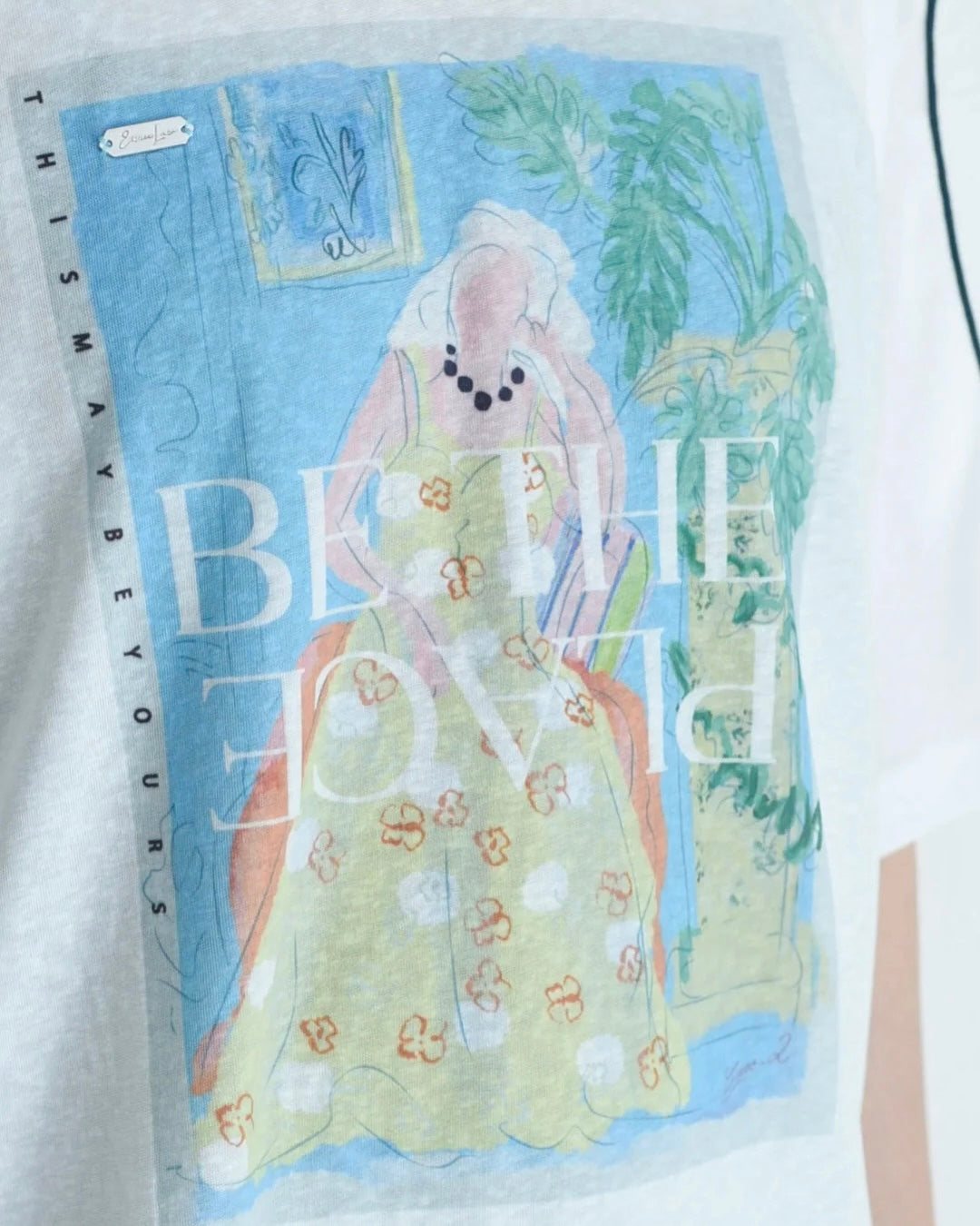 Graphic Tee w/ Trimmed Sleeves