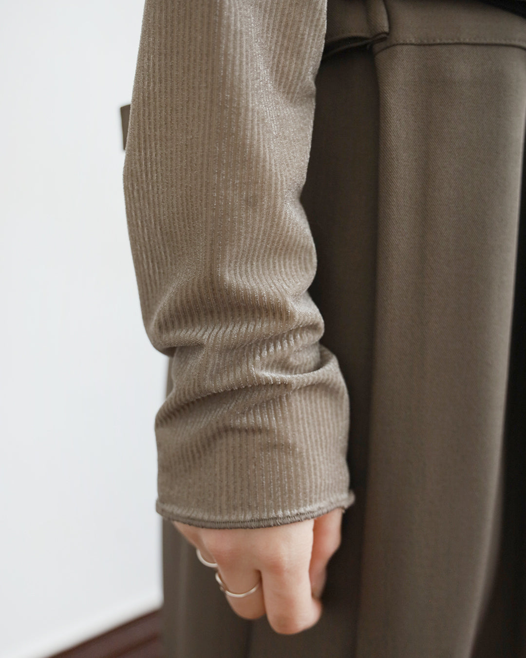 Basic Pleated Top (5 Colors)