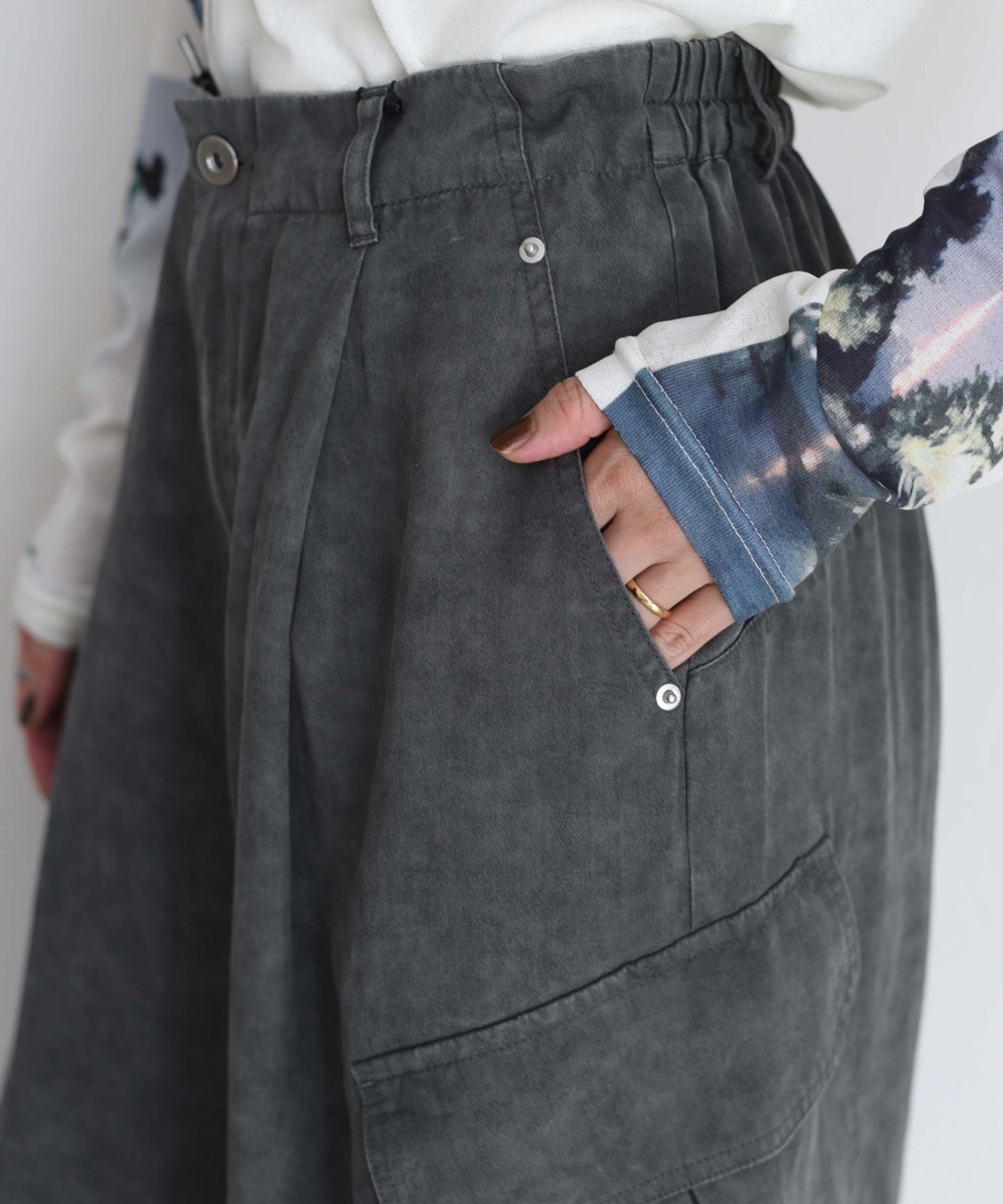 JAPAN BRAND - Washed Denim Cargo Pants (3 Colors)